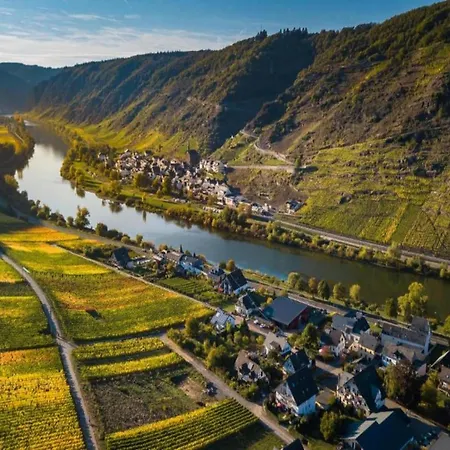 דירה Romantic Garden *